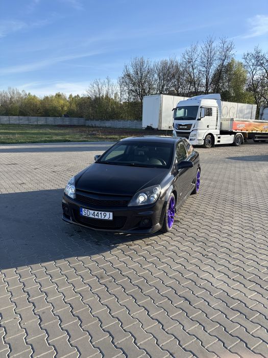 Opel astra H GTC 1.8 140km OPC Line