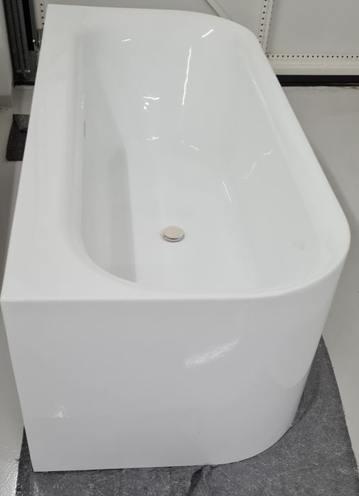 Wanna przyścienna Riho Devotion Back2wall