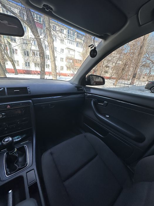 Авто Audi a4 2002