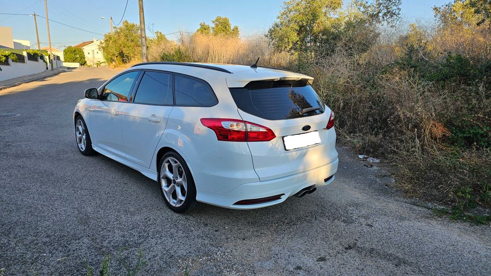 Ford Focus 2.0 ST 250cv