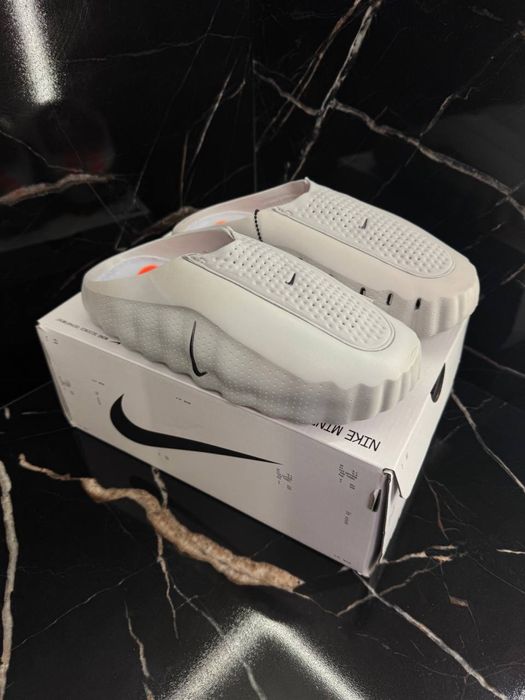 Nike Mind 001 trzy kolory