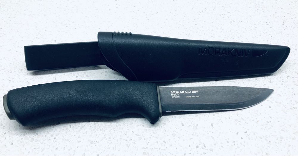 Nóż Mora Bushcraft Blackblade (C) z kaburą