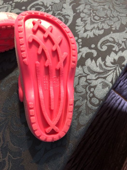 Vendo crocs chicco