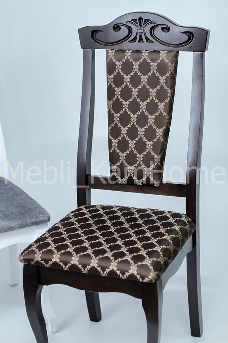 Дерев'яний стілець.Стілець у вітальню.Стул.Крісло.Стілець з дерева