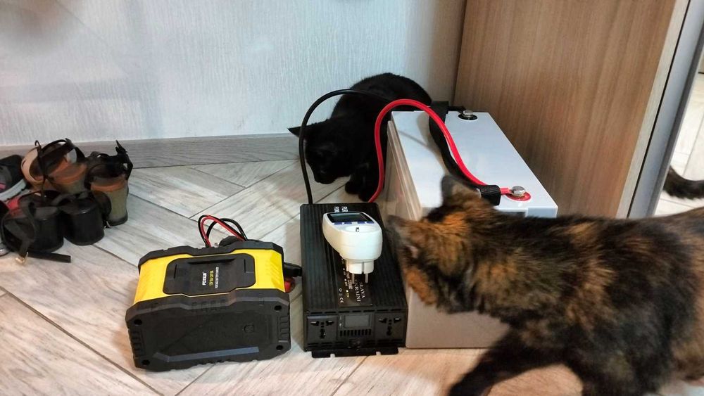 Продам AGM аккумуляторна 100 Ач Merlion 12В GP121000M8