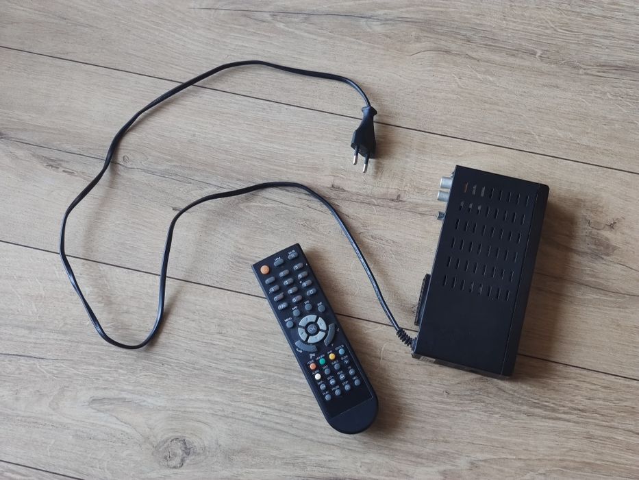 Dekoder Tuner Opticum STB HD T90 | HDMI SCART USB | Sprawny
