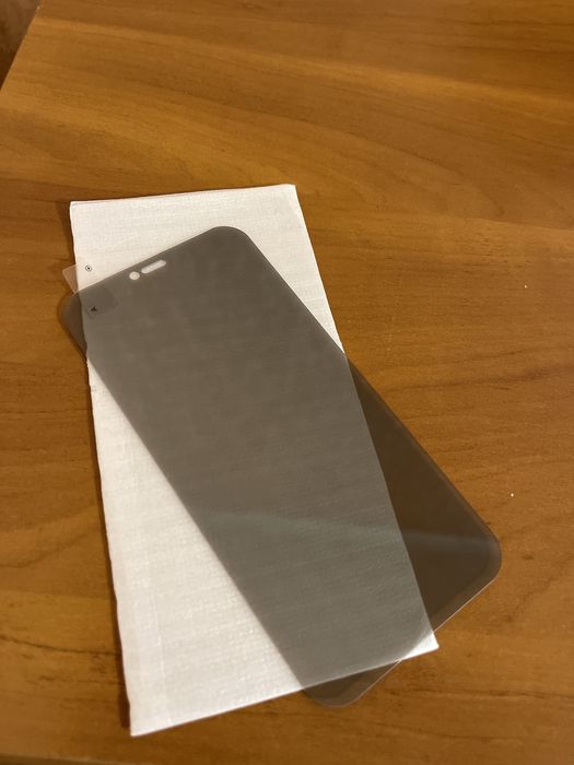 Защитное стекло шпион на iphone 12 pro