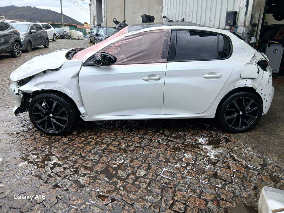 PEUGEOT 1.2 PureTech Gasolina