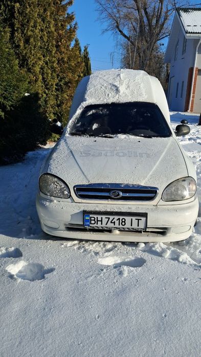 Деу Ланос карго(пикап)