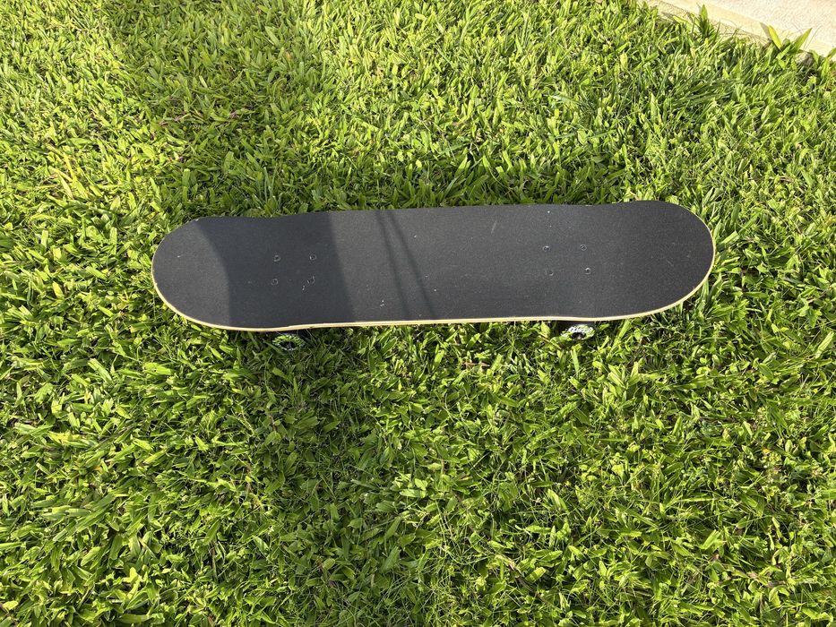 Skate oxelo - praticamente novo