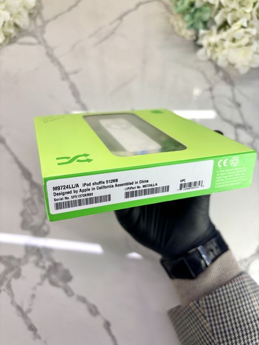 Запакований Колекційний iPod Shuffle-1 Gen! 512MB (Магазин Гарантія)