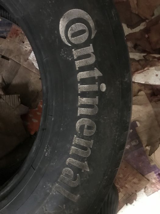 Продам Дві шини