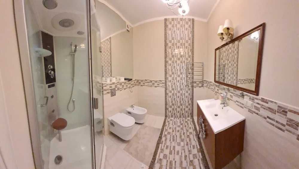 56 Усадьба дом класса люкс джакузи теплый басейн 15 км от Киева