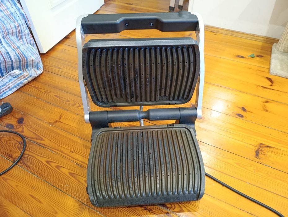 Grill elektryczny Tefal Optigrill 8355 S1