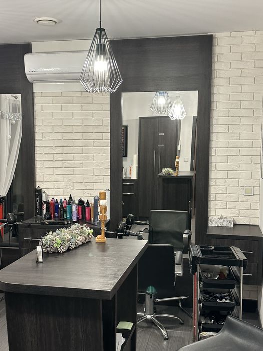 Wynajme salon fryzjerski