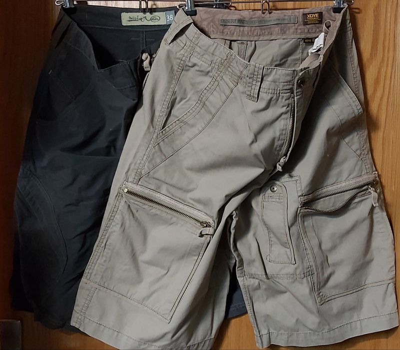 Calções tamanho 38 e 40 de marca