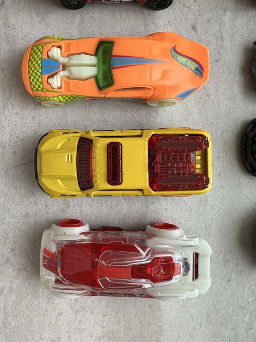 Машинки хотвілс Hot Wheels