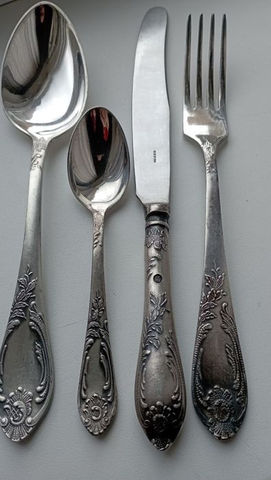 Продам набор столових приборів мельхіор УРСР завод ім Шевченко