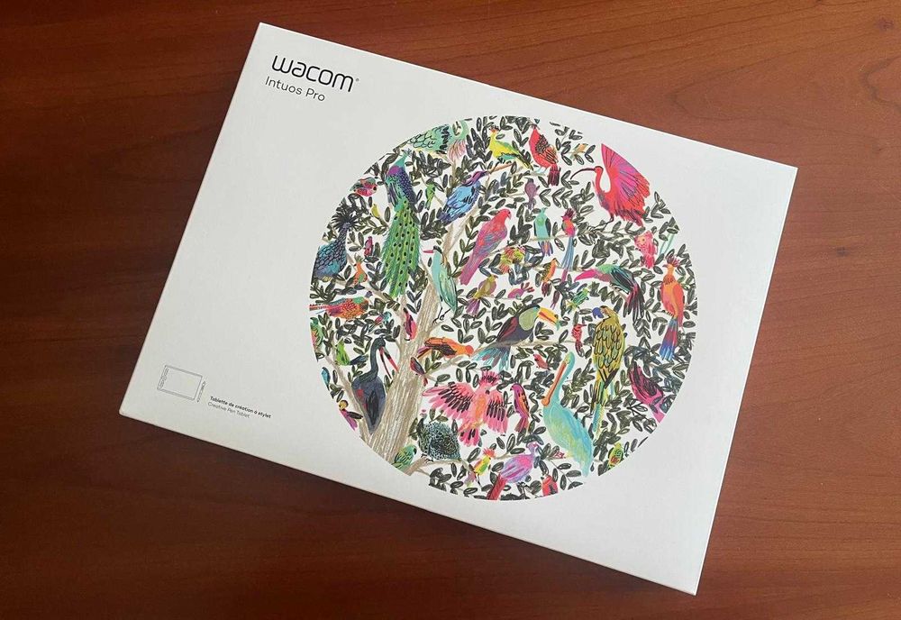 2x Wacom Intuos Pro M (PTH-660) – Novas / Seladas