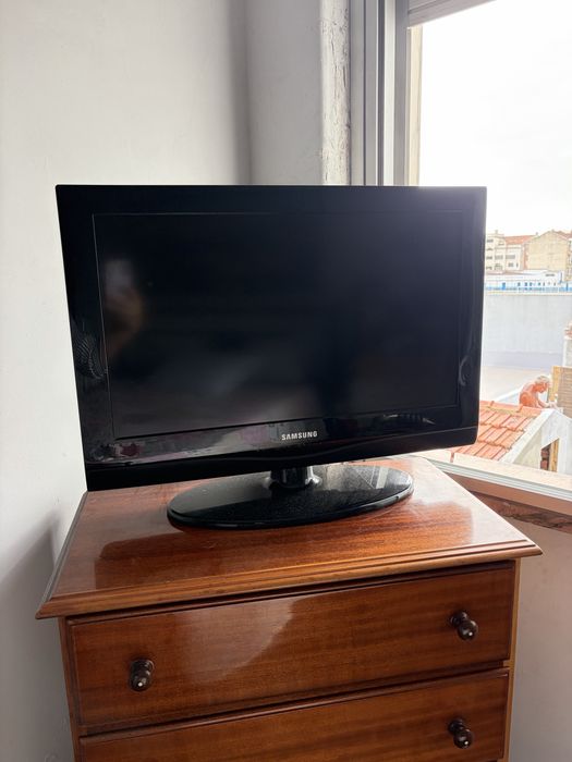 Televisão Samsung 26”