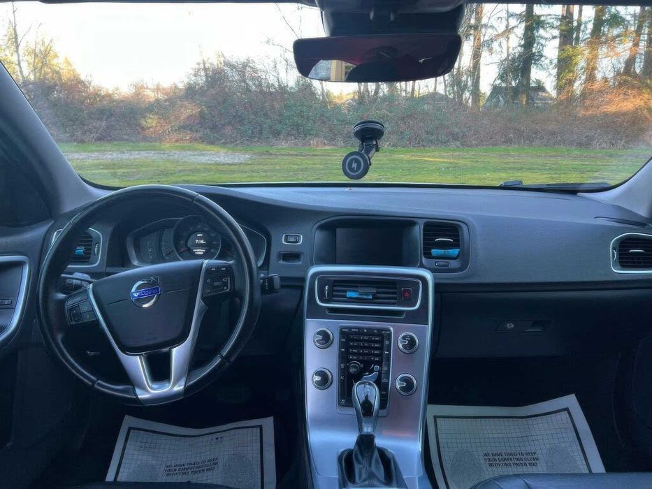 Volvo S60 T5 Dynamic      2017