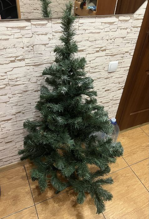 Елка искусственная