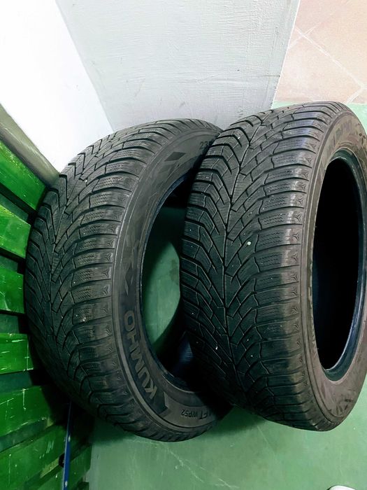 Opony KUMHO zimowe WinterCraft WP52 235/55 R18 104V 2023rok 2 sztuki