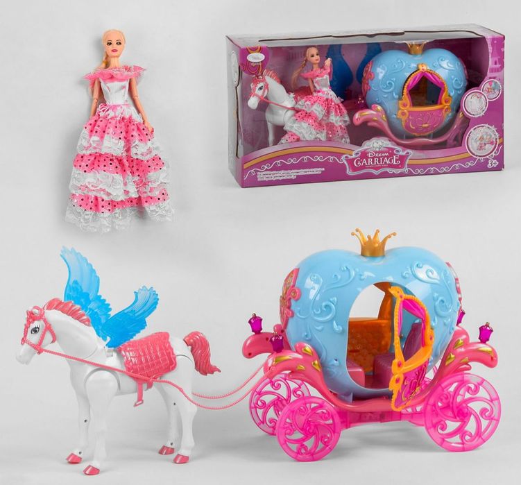 Карета з лялькою