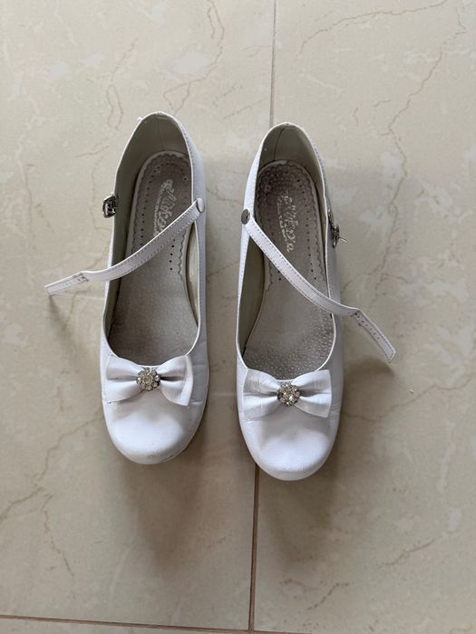 Buty komunijne rozmiar 37