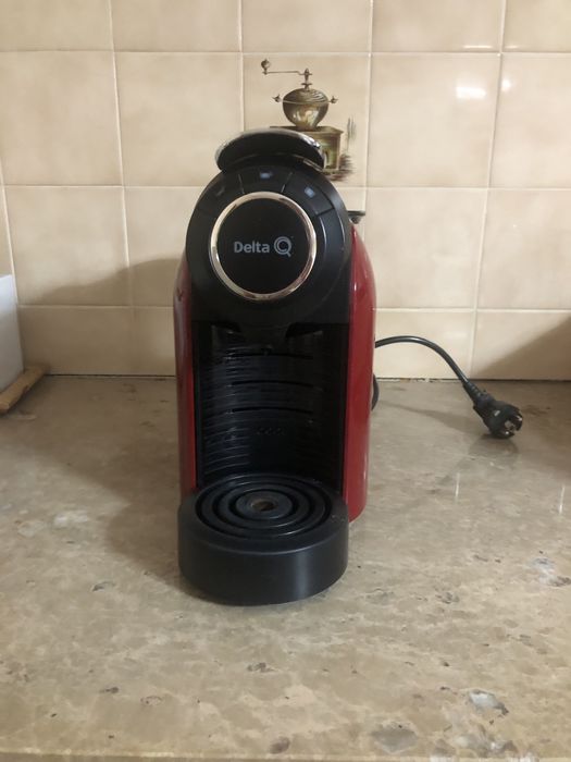 Máquina de café Delta para peças ou reparaçao