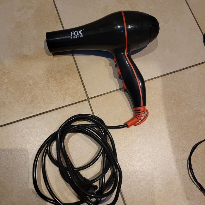 Suszarka do włosów Fox