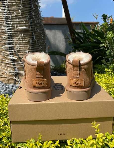 UGG Classic Ultra mini R.39