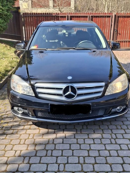 Mercedes-Benz Klasa C MERCEDES-BENZ Klasa C ver-180 Automatik BlueEFFICIENCY stan idealny!