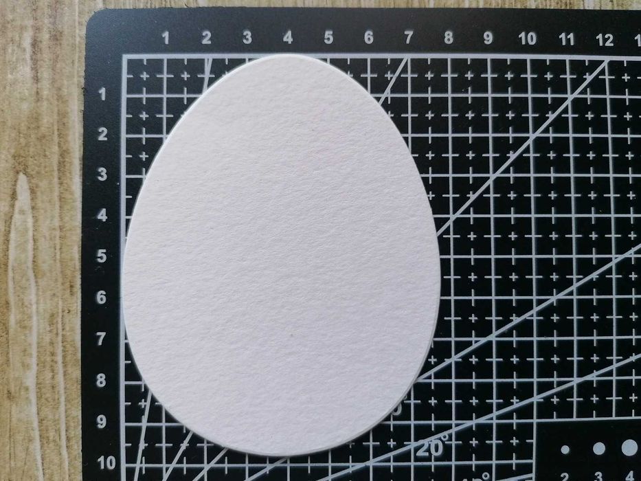 Scrapki jajka XL 9,7cm 5szt, papier mixmedia