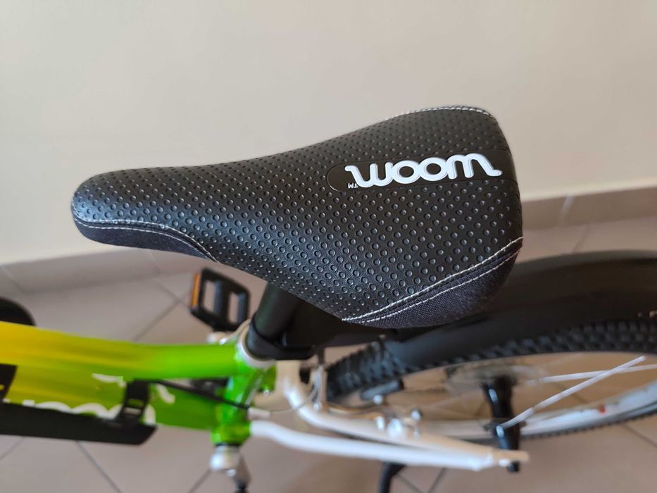 Woom 4 Atomic Neon + stopka woom i błotniki
