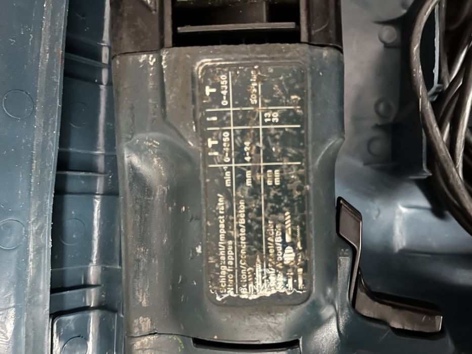 młotowiertarka BOSCH 2-24 DSR