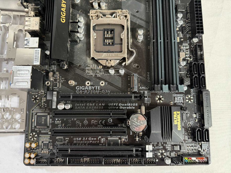 Płyta główna Micro ATX Gigabyte GA-B250M-D3H LGA 1151