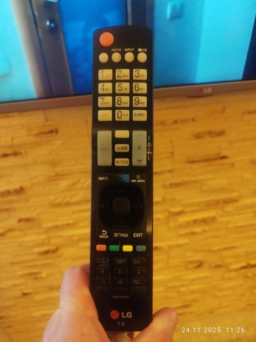 Телевізор LG 32LB572V