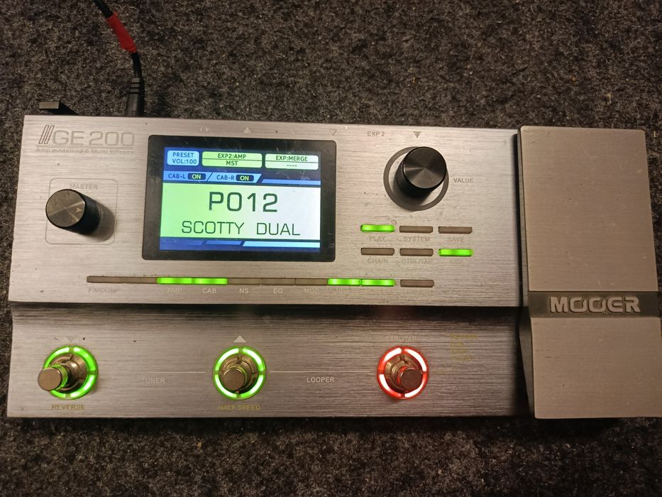 Pedaleira Multi-Efeitos Mooer GE 200