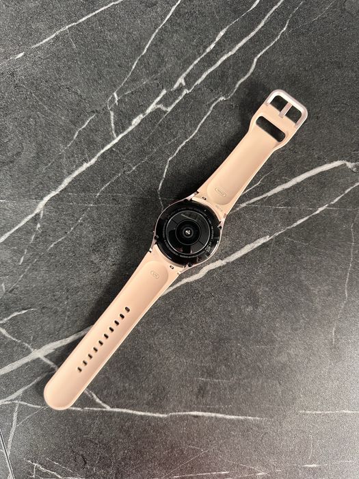 Samsung Galaxy Watch 4 Pink Gold