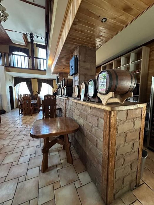 Продам бізнес в центрі Яремче! Ресторан «Зелений Гай» поруч водоспаду!