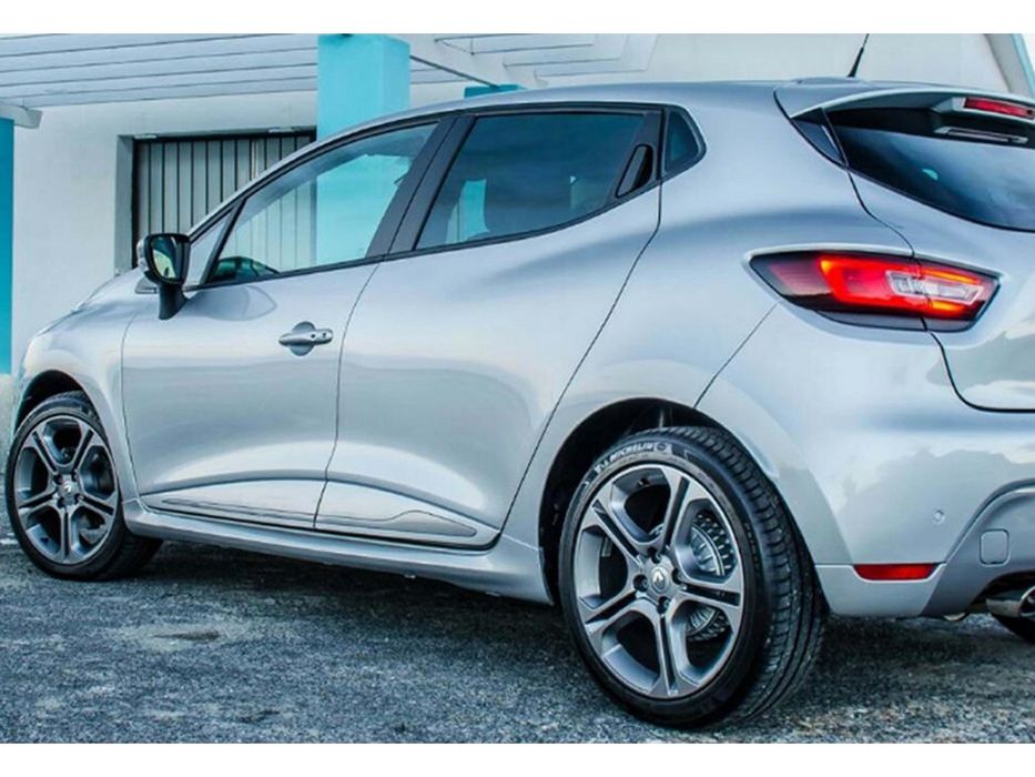 Renault Clio IV 2012-2019 рр. Бокові пороги DPT V-1 (Під фарбування)