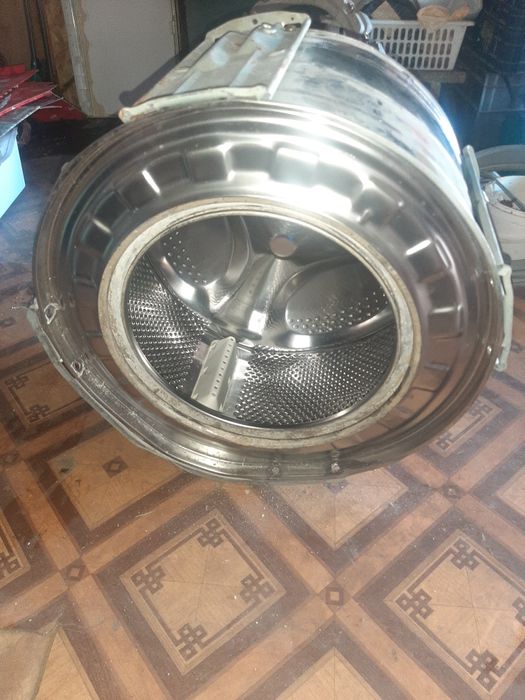 Бак стіральної машини індезіт