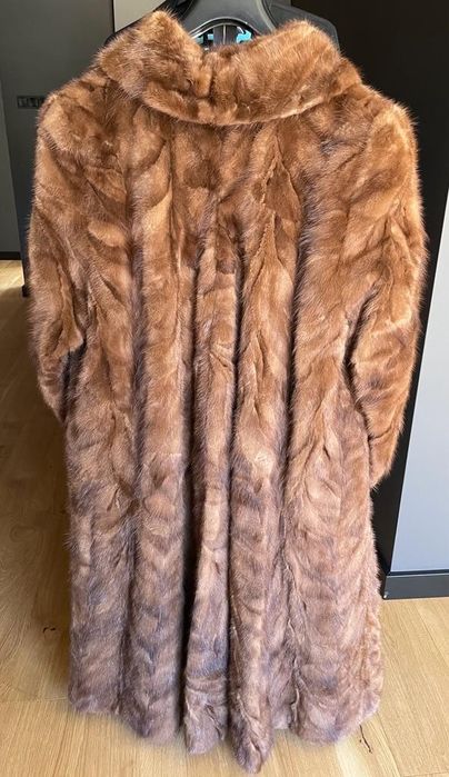 Naturalne futro z norek