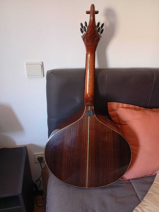 Guitarra Portuguesa usada  para venda