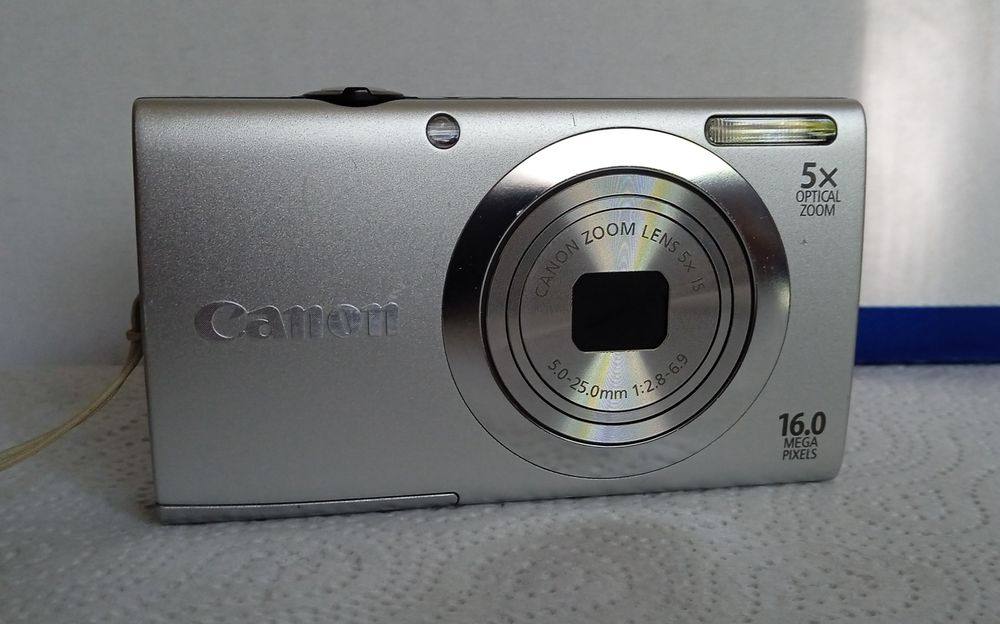 Canon PowerShot A 2400 IS HD