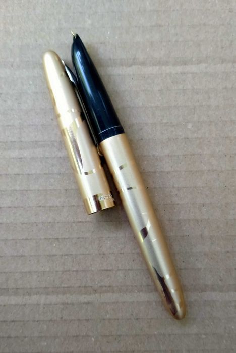 Перьевая ручка White feather 608