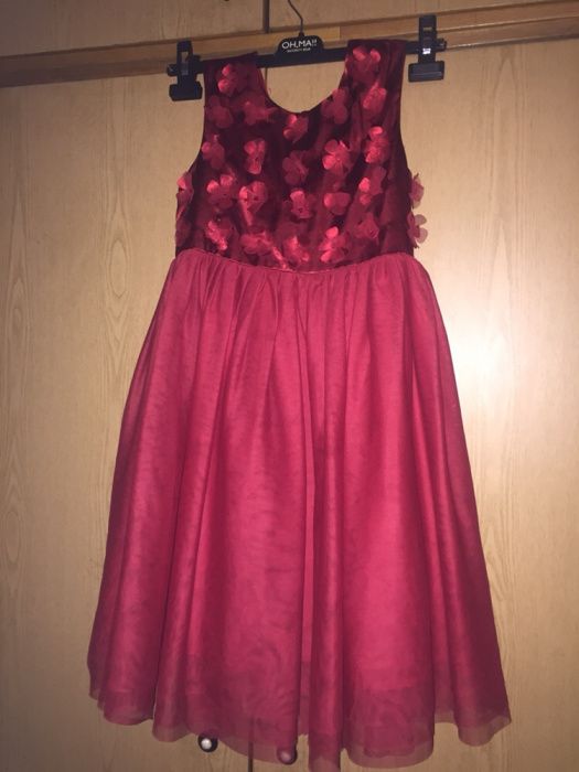 Продам нарядное платье Mothercare , на рост 134