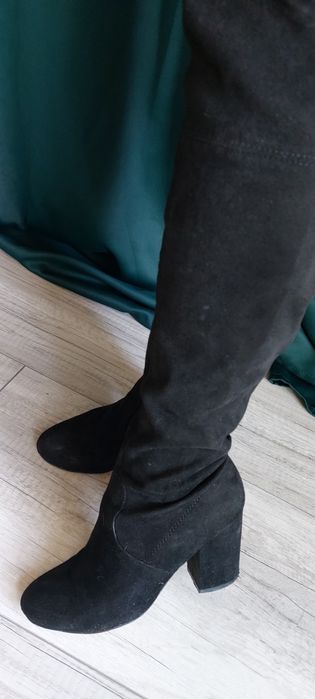 Czarne, zamszowe kozaki za kolano HIT r. 37