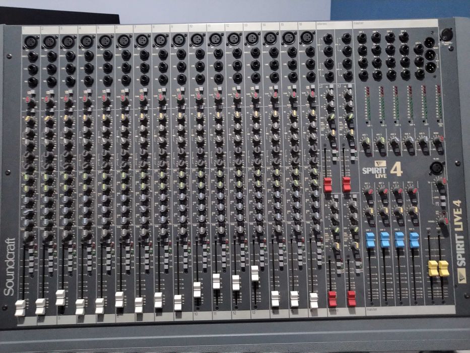 Soundcraft Spirit Live 4